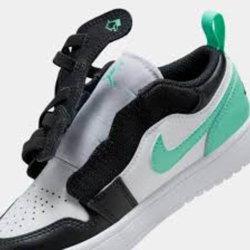 Nike Air Jorden's teal and black nike sneakers DR9748 girls size 1Y - Picture 6 of 11